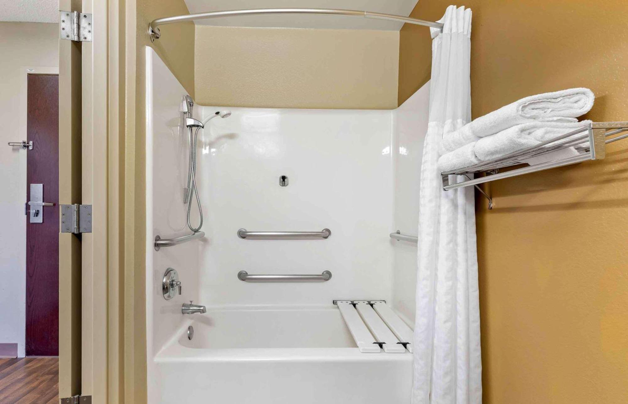 Extended Stay America Suites - Wichita - East Dış mekan fotoğraf