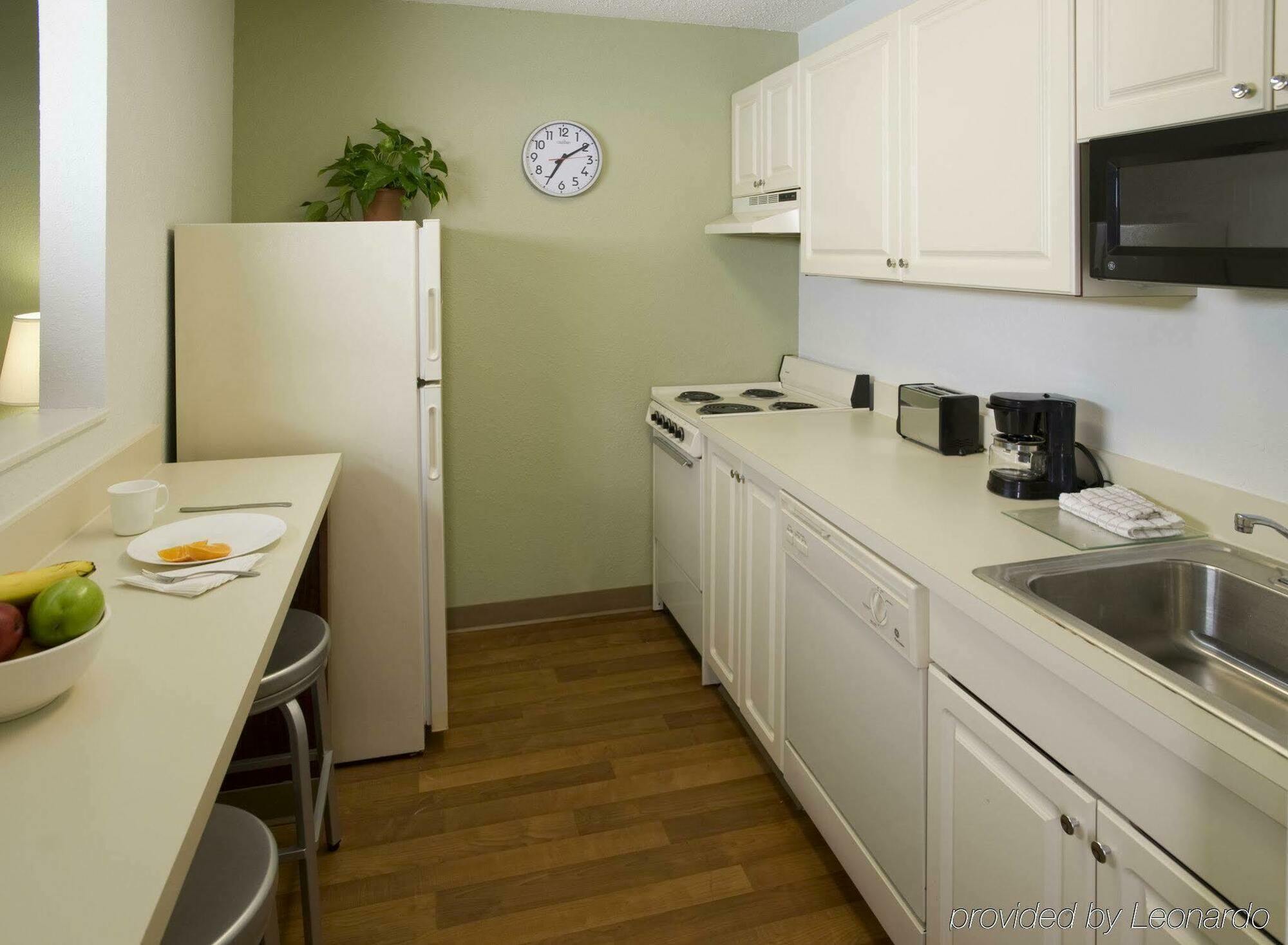 Extended Stay America Suites - Wichita - East Dış mekan fotoğraf